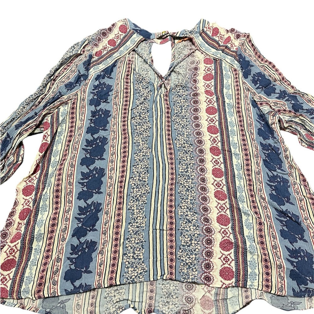 Chelsea & Violet Women's Flowy Rayon Floral Top, Bell Sleeves Boho Cottage